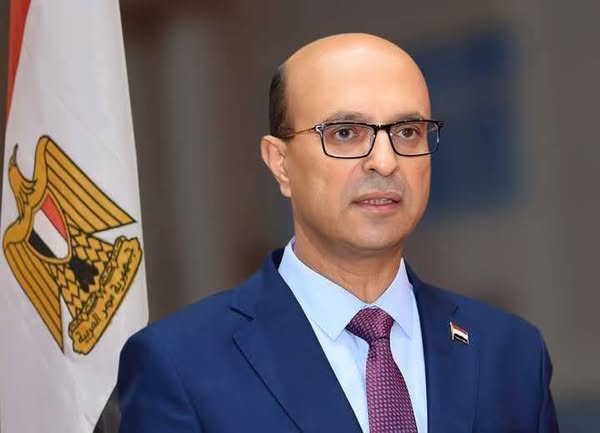 A medical team from the Otorhinolaryngology Department at Assiut University saves the sight of a child suffering from a dangerous eye abscess resulting from sinusitis.