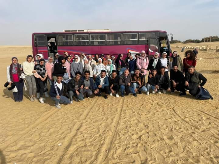 رحلة علمية لطلاب الكلية  إلى محافظة الفيوم لزيارة المحمية الطبيعية ووادى الريان وبحيرة قارون 