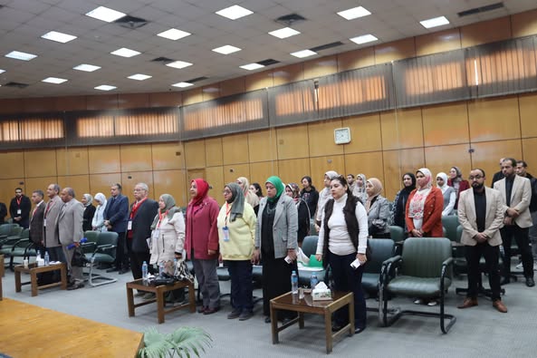 فعاليات المؤتمر الاول لجمعية جنوب مصر للحالات الحرجة (SECCA) بالتعاون مع وحدة طب الحالات الحرجة، ووحدة الكلي &nbsp;بقسم الامراض الباطنة تحت عنوان "Heart failure, Cardio-renal aspect"