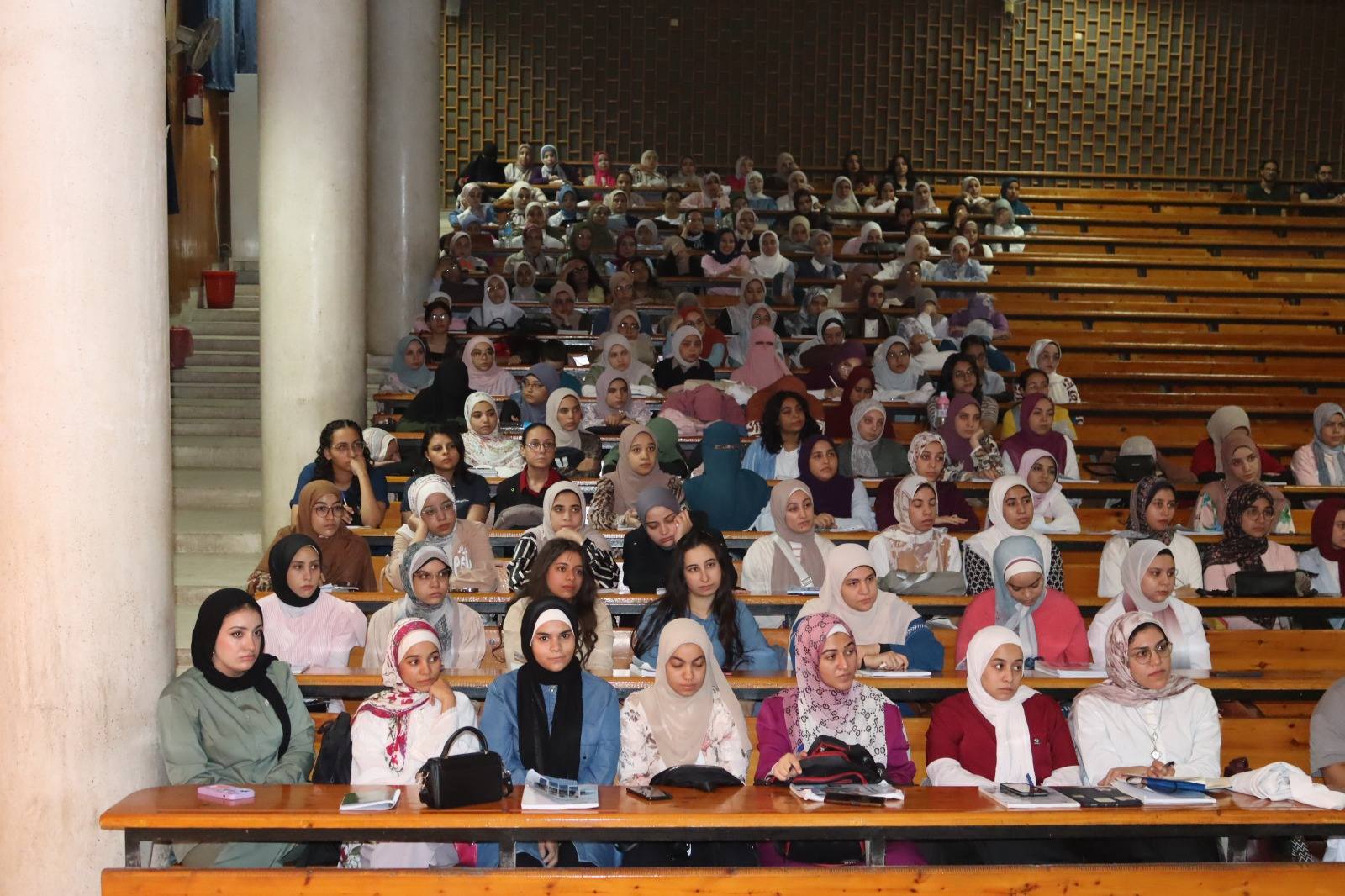 فعاليات اليوم العلمي لأطباء الامتياز (٥+٢) – دفعة ٦٠ تحت عنوان: Tips and Tricks in Obstetric Emergencies for Interns