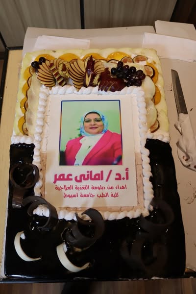 اجتماع مجلس إدارة البرامج والدبلومات المهنية برئاسة الاستاذ الدكتور عميد كلية الطب والسادة وكلاء الكلية. والسادة أعضاء هيئة التدريس منسقي الدبلومات المهنيه والسيد امين الكلية، لمناقشة بعض الاقتراحات المقدمة من السادة منسقي الدبلومات.